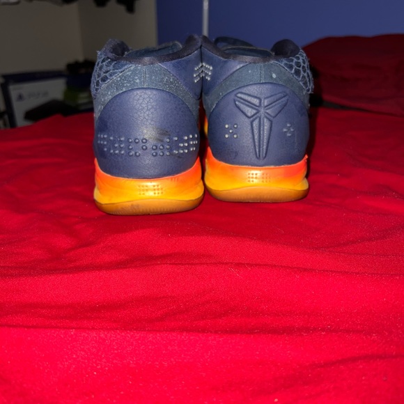 Nike Kobe A.D mid rise obsidian, and orange color way - Picture 4 of 6